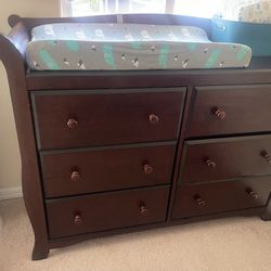 Crib Dresser King Bed And 2 Night Stand 