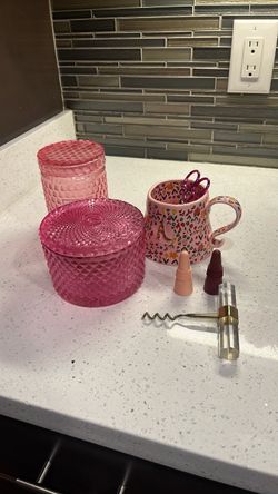 free- pink accessories