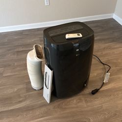 LF ThinQ AC Unit (with remote)