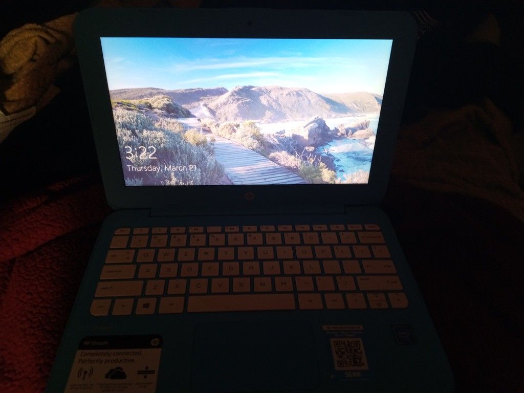 HP Stream 14" Aqua Blue Laptop