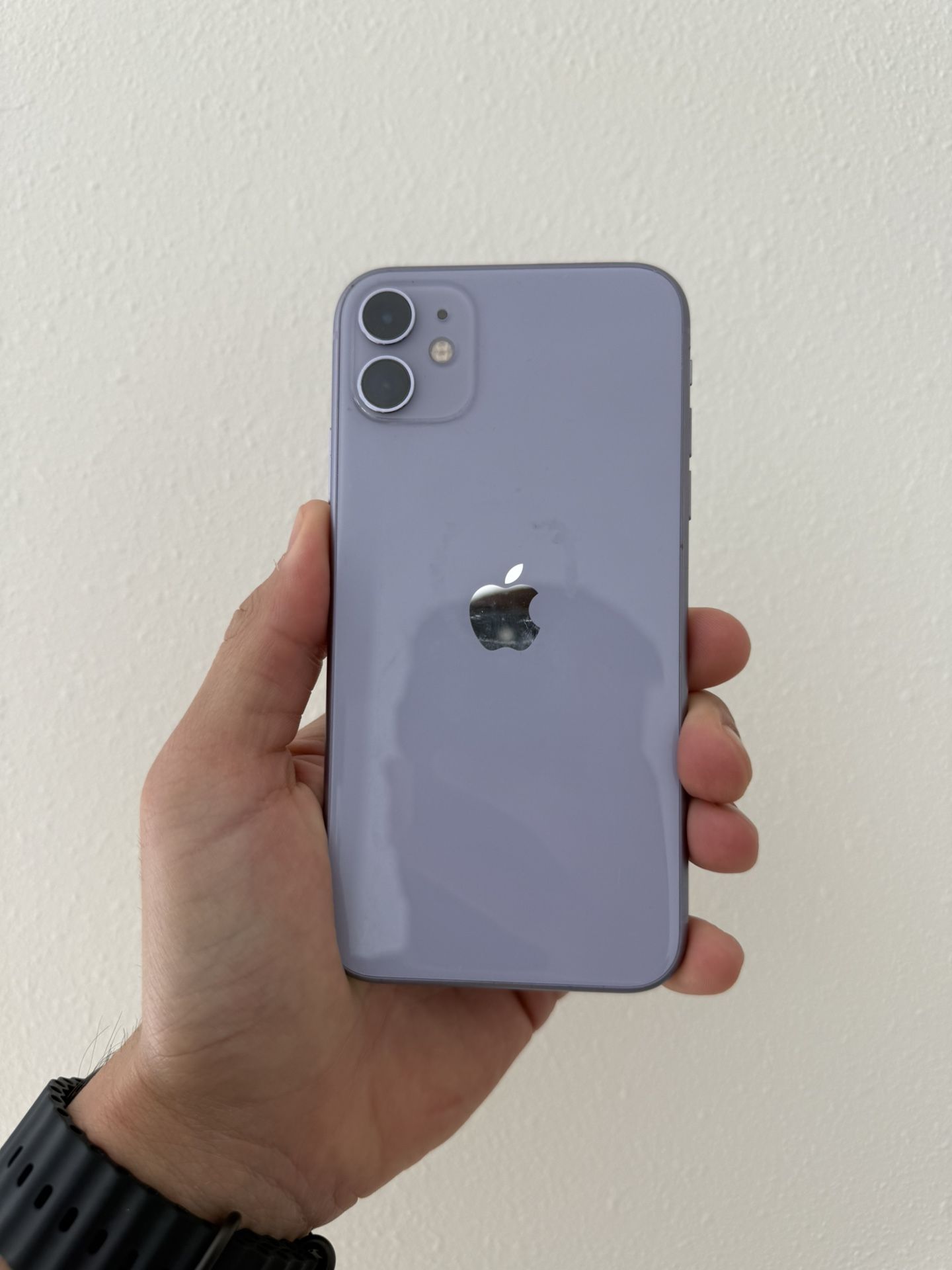 iPhone 11 Unlocked
