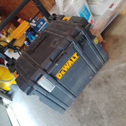 DeWalt Tool Box 