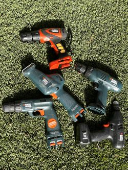 $10 EACH BLACK & DECKER DRILLS NO BATTERY UNTESTED 47TH AVE. AND DOBBINS IN LAVEEN
