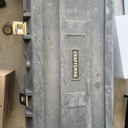 Craftsman 2x4 Ft Loaded Toolchest Good Condition 