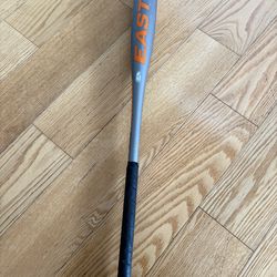 Easton Metal Kids Size Baseball Batt in used good condition.25