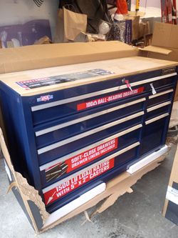 Craftsman 2000 series 50" rolling work bench in midnight blue