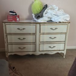 dresser solid wood 
