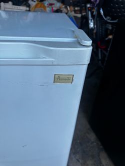 Mini freezer