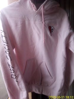 Riot Society Pullover Hoodie Size:Small