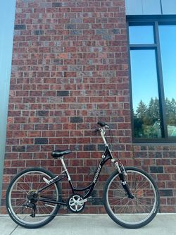 Specialized Expedition Low Entry – Small Frame, 26” Wheels