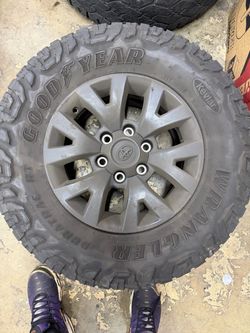 18 Tacoma wheels