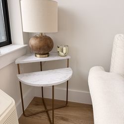 Coffee/tea Table Excellent Condition