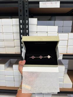 Van Cleef & Arpels Alhambra Bracelet with Box