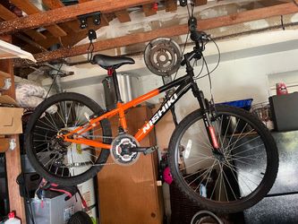 Pueblo 24 nishiki bike
