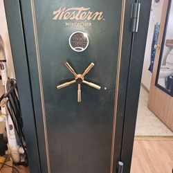 Get It Fast! Western Winchester Fireproof Safe 