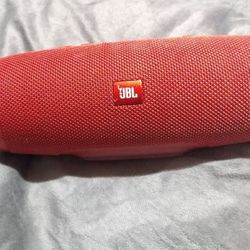 JBL Charge 4 