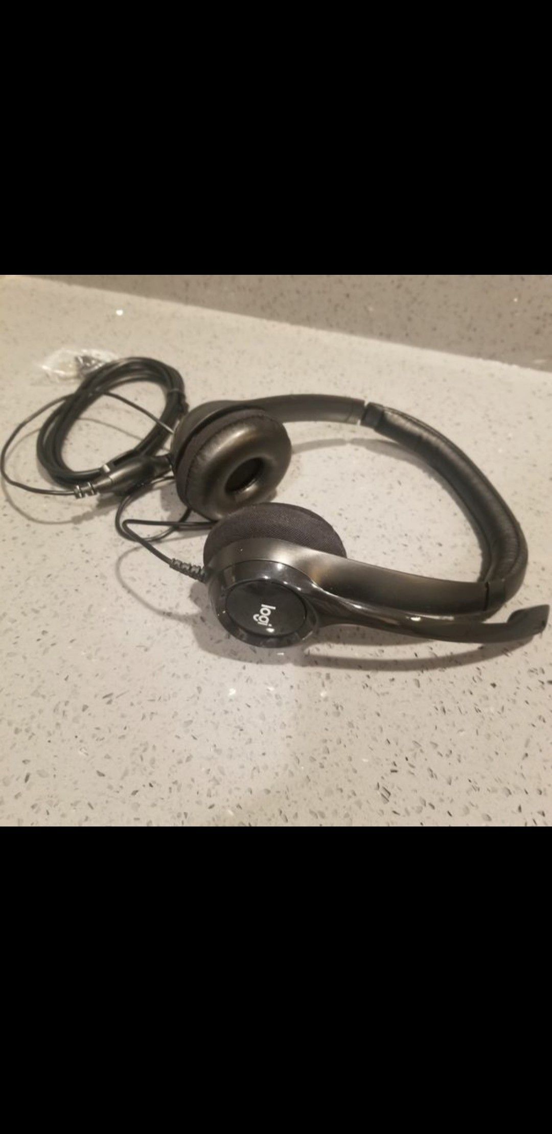 Logitech H390 USB Wired Headset.