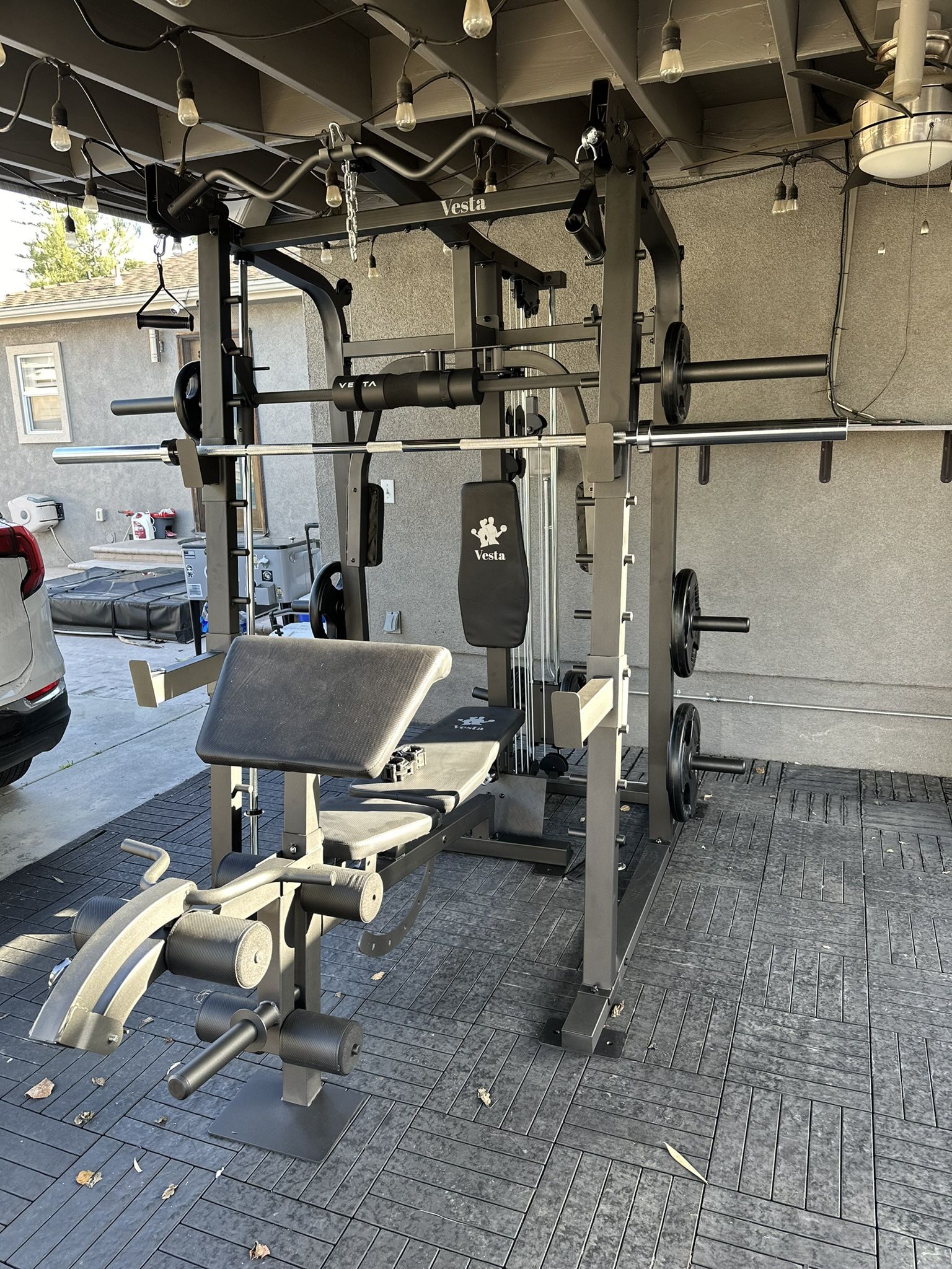 Vesta Fitness Smith Machine 2001 w/Bench Attachment | 230lb Bumpers Weights | 7ft Olympic Bar | Fitness | Gym Equipment | FREE DELIVERY🚚