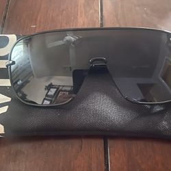 Quay Sunglasses 