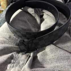 loui v belt 
