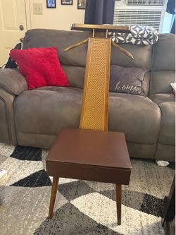 Vintage 1968 Setwell Mid-Century Modern Valet Chair Butler Stand w/ Storage