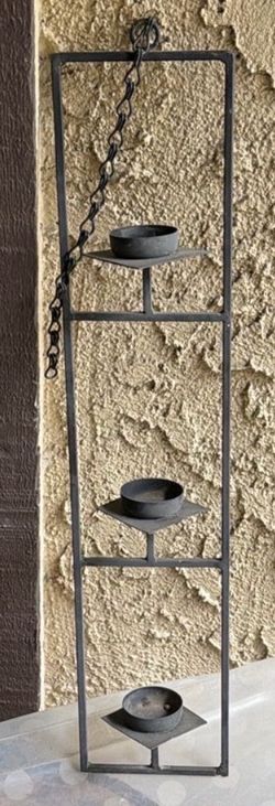 Candle holder