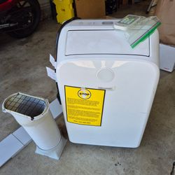 Portable A/C Unit - HISENSE 6500btu