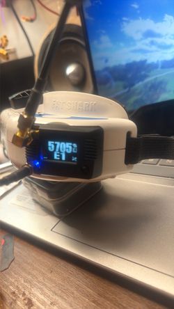 Fatshark dominator v3 fpv goggles