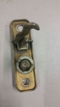 Vw mk2 hood hinge