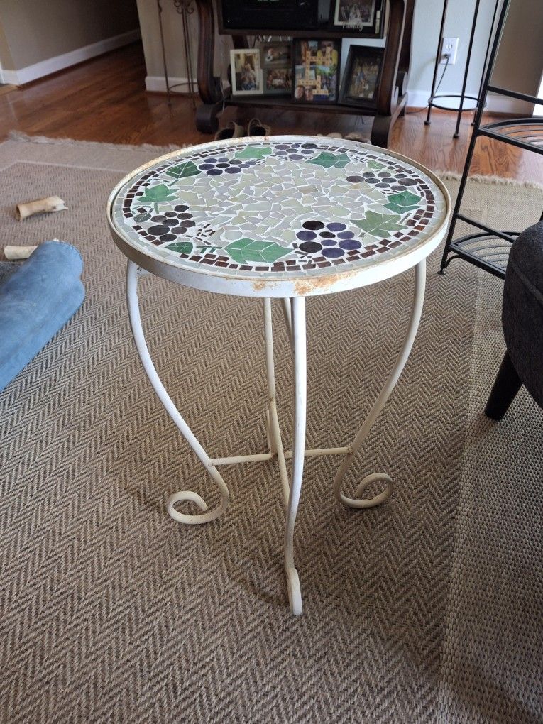 23x13 Patio Side Table Or Plant Stand 