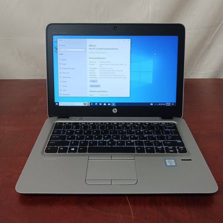 HP EliteBook 820 G3 