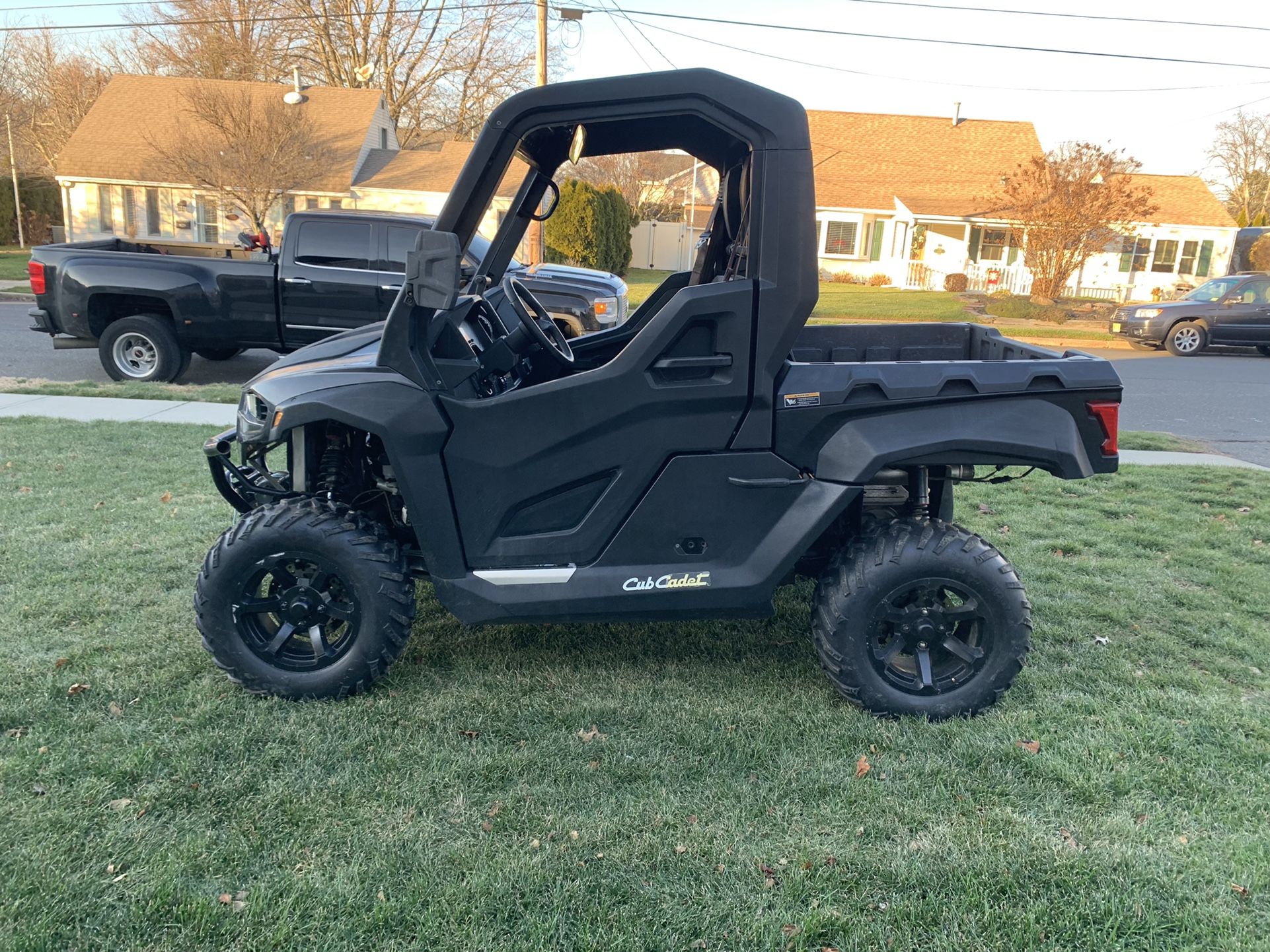 Cub Cadet Challenger 2017 Utv With Plow