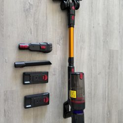  Cordless vacuum cleaner