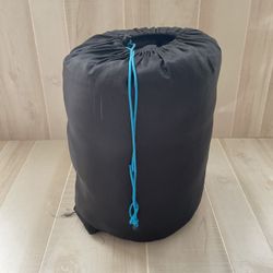 Sleeping Bag - Adult Size w/plush Pillow 