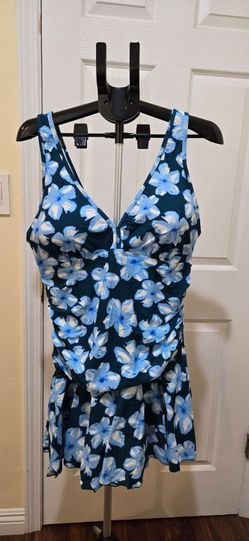 Women's Bathing Suit XXL $20