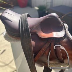 Riding Saddle 