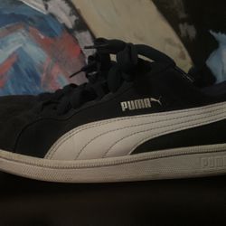 Navy Blue Puka Size 10.5 Men