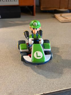 Mario Kart Spin Out Luigi Kart  Racer Action Figure Kart 2020