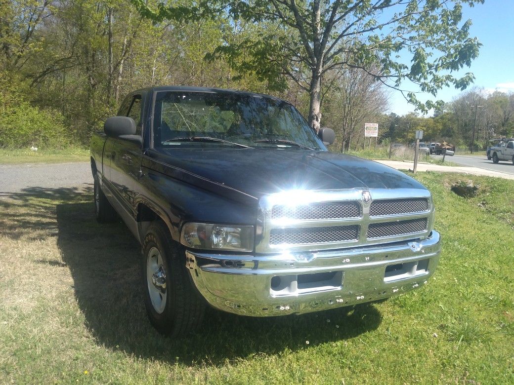 2000 Dodge Ram 1500