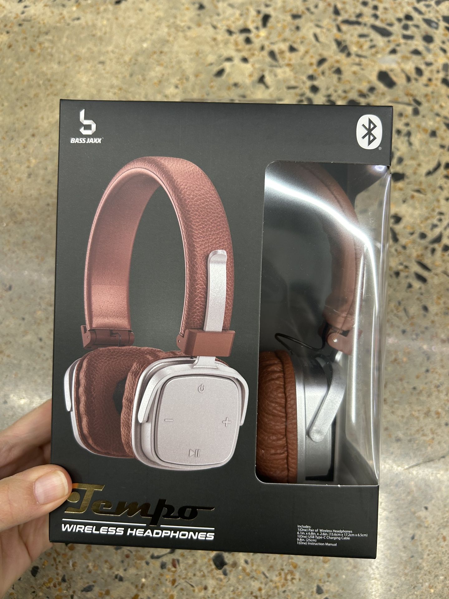 NWT Bluetooth Wireless headphones