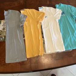 2 Holister Small 1 Medium Holister 1 Tommy Medium Shirts