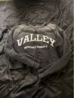 Valley sport dept sweatshirt medium