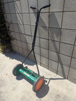 Scott's 16 in. Manual Walk Behind Push Reel Lawn Mower