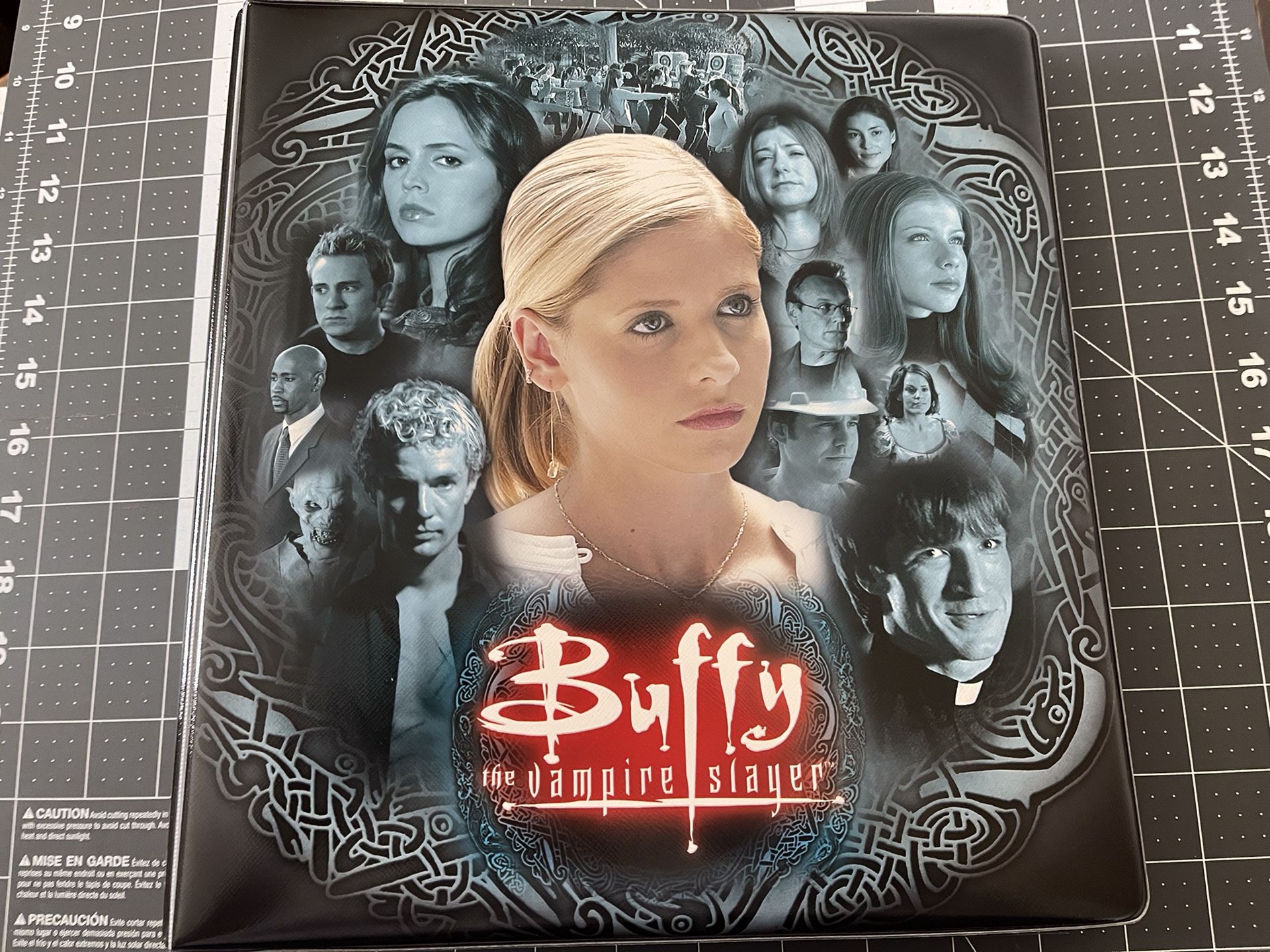 Buffy The Vampire Slayer Season 7 Trading Card Game (Complete Set In binder)