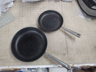 Misen Carbon Steel tri ply pans - 8" & 10"