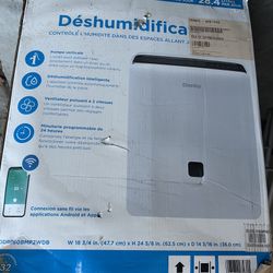 DeHumidifier for up to 4000 sq ft ! 