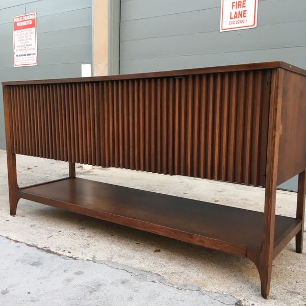 Broyhill Brasilia Credenza Mid Century Modern Credenza For Sale