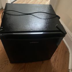 Mini Refrigerator 
