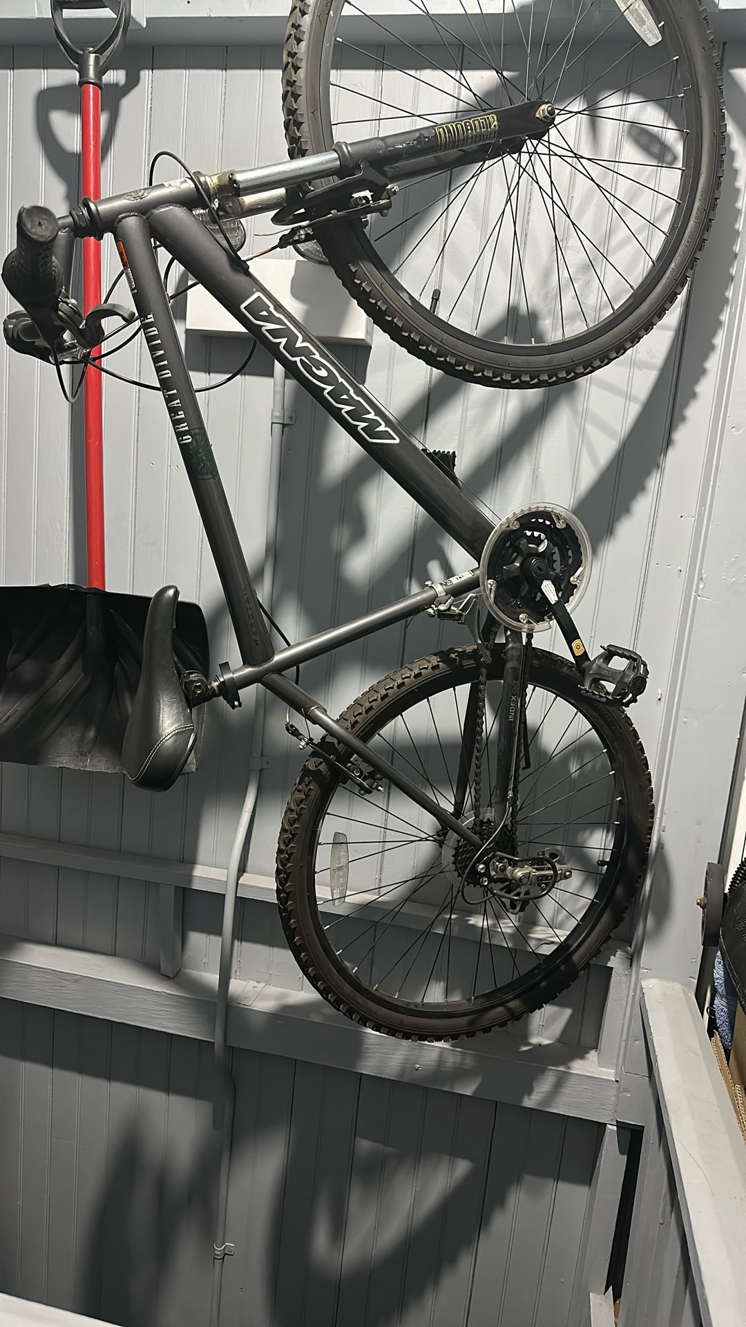 Mountain Bike 7 speed