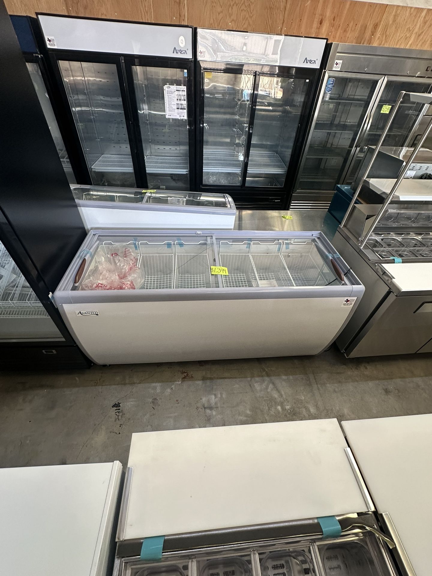 BRAND NEW COMMERCIAL FLAT GLASS ICE CREAM FREEZER